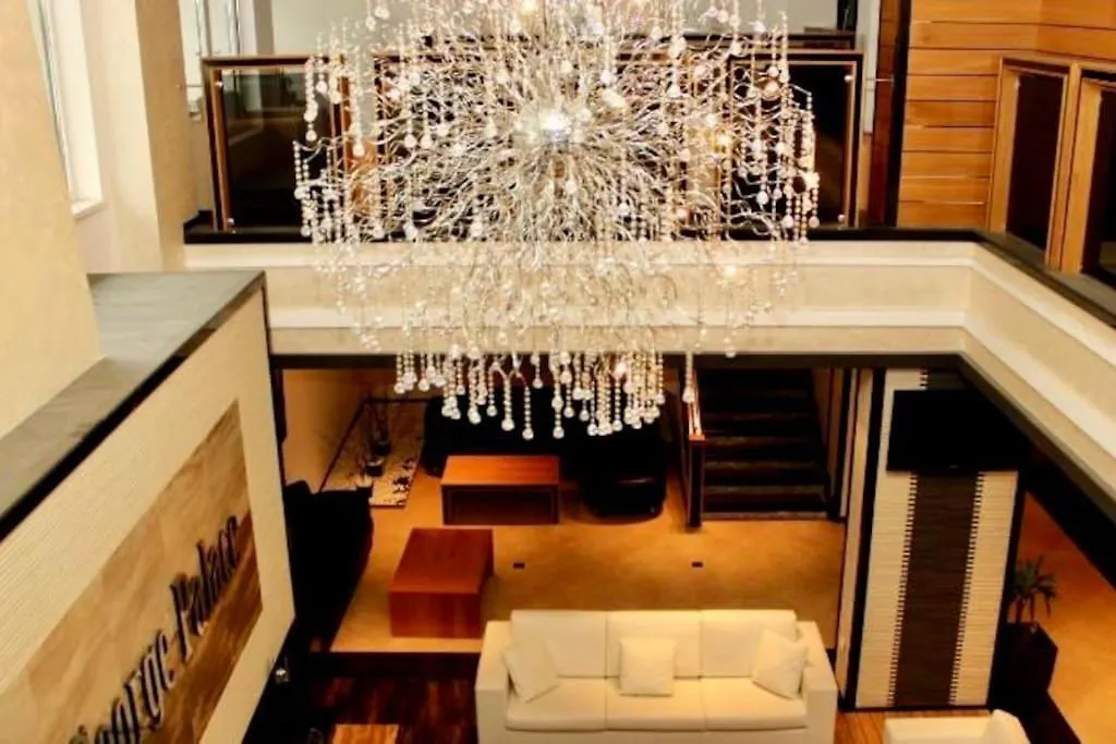 Luxury Penthouse With A Lavish Spa And 2 En-Suite Bedrooms 班斯科 0*,  保加利亚