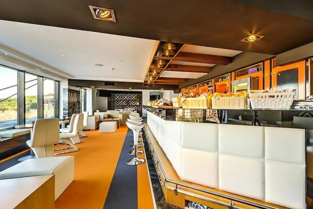 Luxury Penthouse With A Lavish Spa And 2 En-Suite Bedrooms 班斯科 0*,